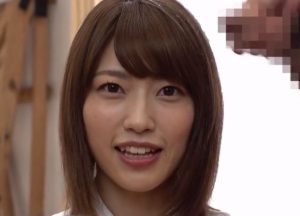 市川まさみに連続顔射！インタビュー中にぶっかけられていくｗ