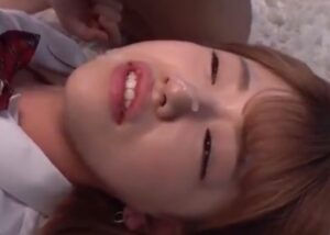 美少女JKにセンズリを見せつけ興奮したところでガチハメ顔射ｗ