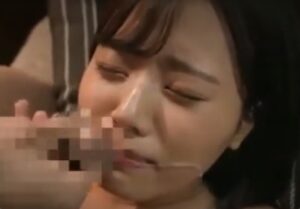 可愛い女には顔射してなんぼ！本郷愛にどぴゅっと顔射ｗ