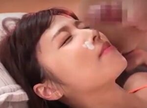 並木あいなに顔射！なんて美しいお姉さんなんだｗ