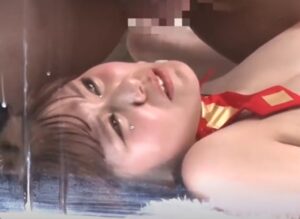 ハロウィンコスプレをしたリア充女子にザーメンをぶちまける！